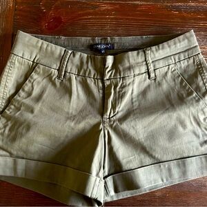 Dear John shorts size 27